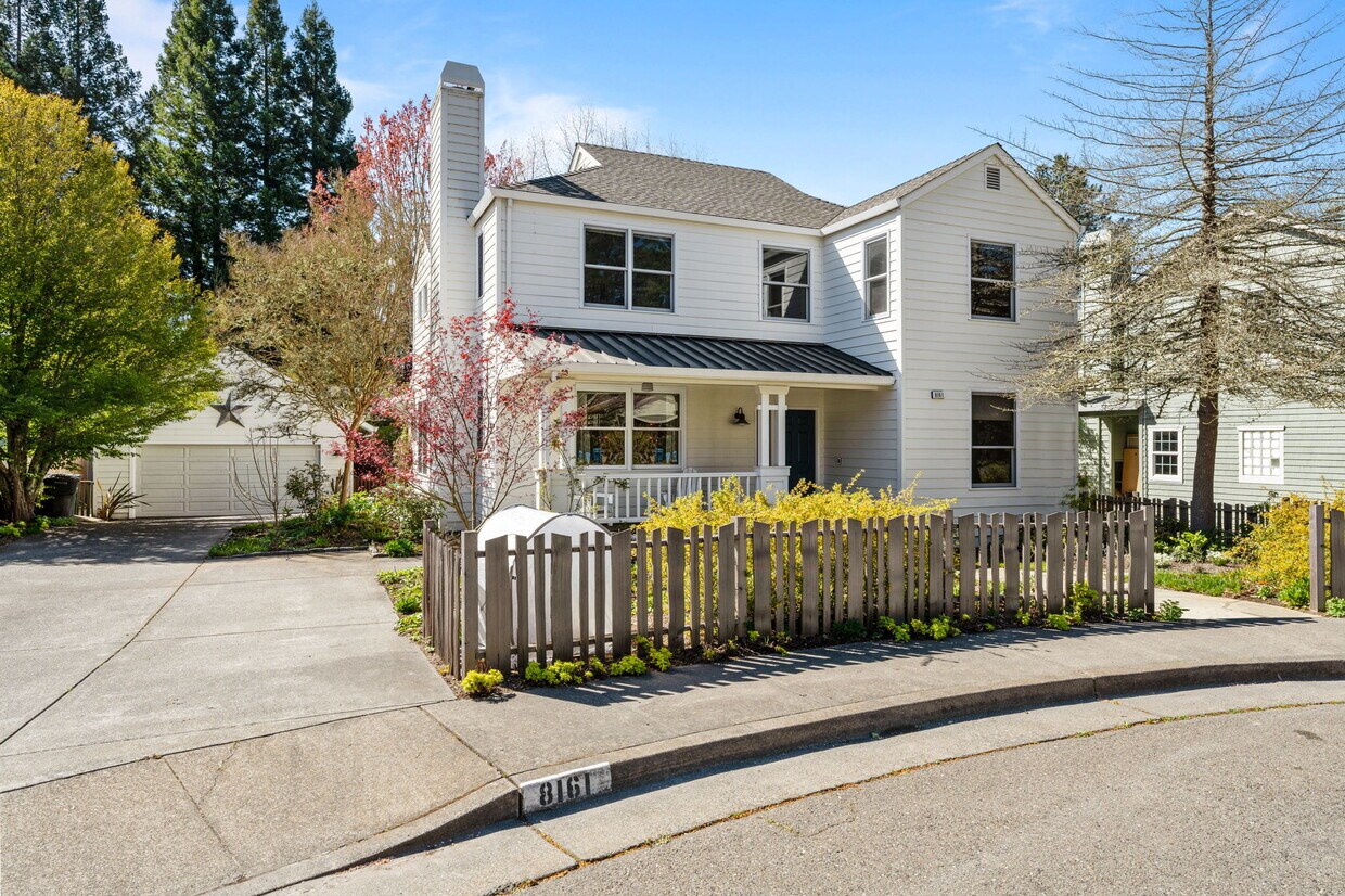 Foto principal - 8161 Ragle Pl