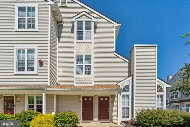 Foto del edificio - 4202 Aberdeen Ln