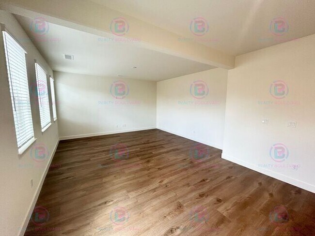 Foto del edificio - Brand New Home, beautifully designed singl...