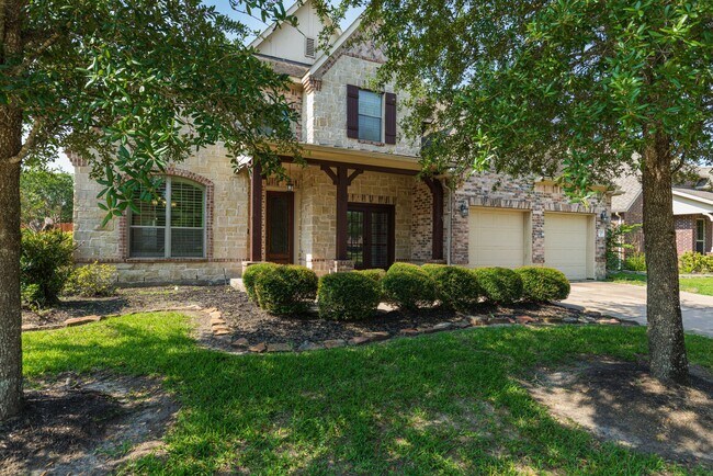Foto del edificio - 17303 Quiet Shores Dr