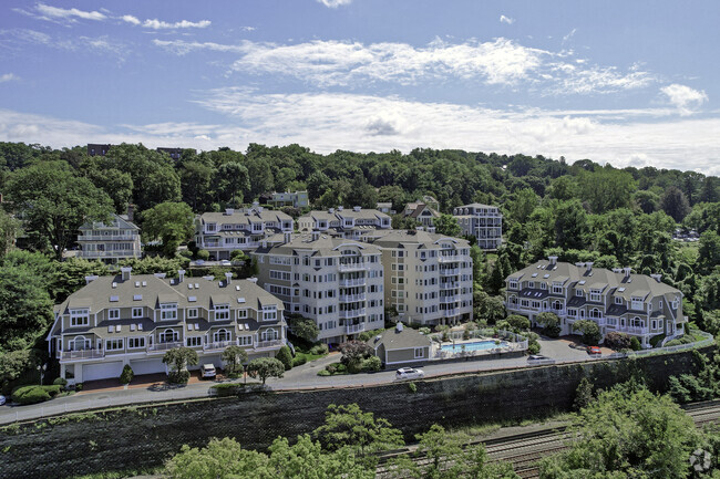 Hudson River vistas enhance the appeal of Dobbs Ferry’s waterfront townhouses.