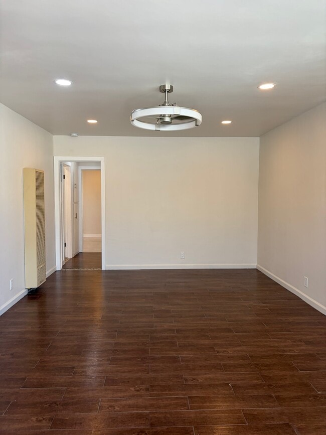 Building Photo - 12416 Rose Ave