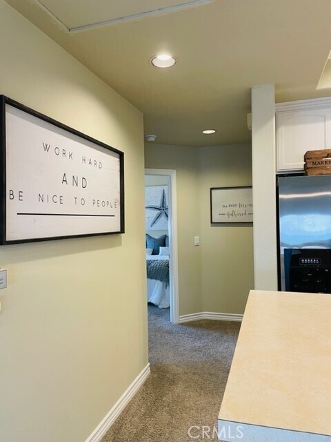 Building Photo - 710 Marigold Ave