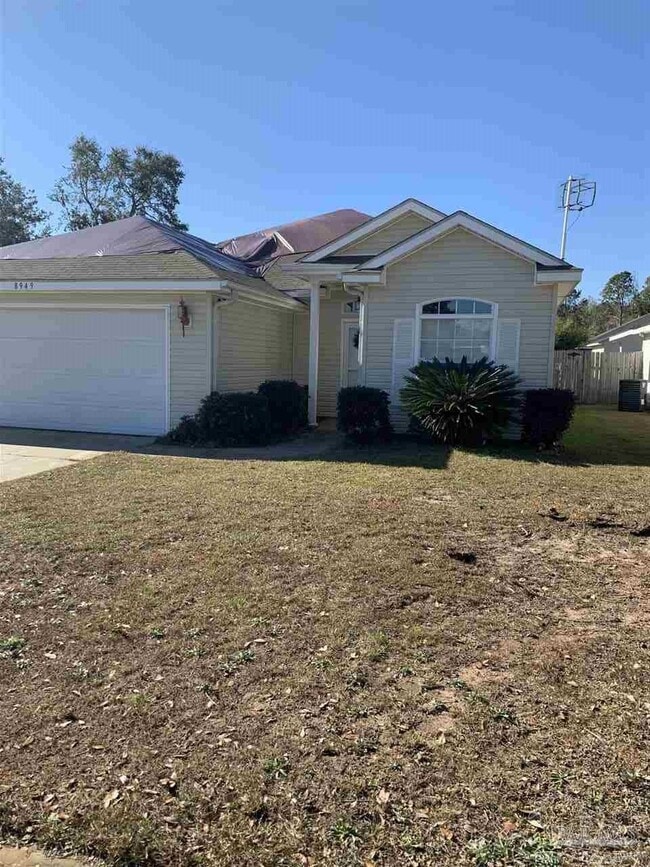 Building Photo - 8949 Camelot Pl