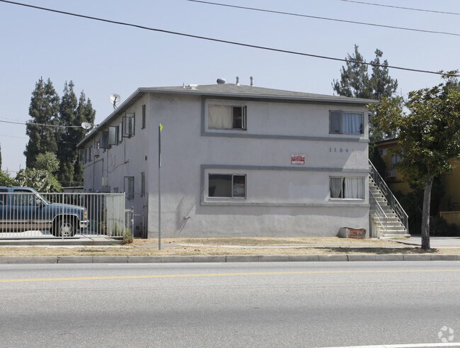 Building Photo - 11847 Victory Blvd
