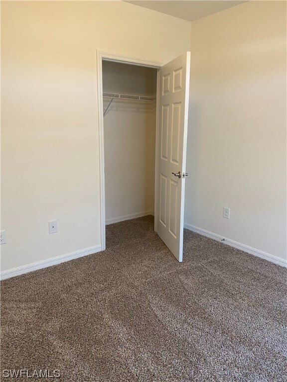 Foto del edificio - 902 SE 31st Terrace