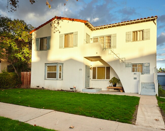Foto del edificio - 4228-4230 8th Ave