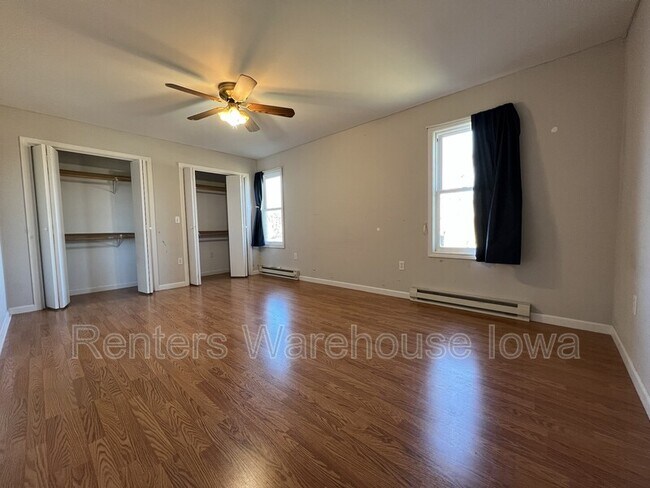 Foto del edificio - 3248 Adams St