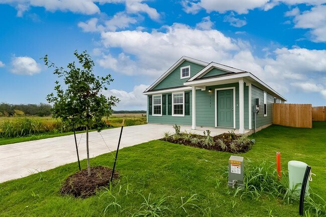 Building Photo - 1105 Catfish Ln