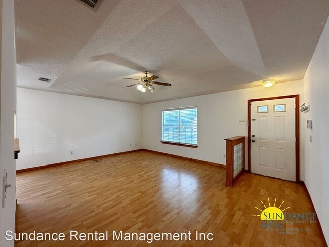 Building Photo - 3 br, 2 bath House - 689 Jerrells Avenue