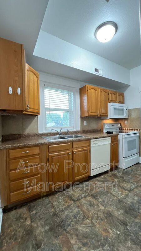 Foto del edificio - 2829 S 13th St