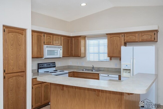 Foto del edificio - 10354 E 37th St