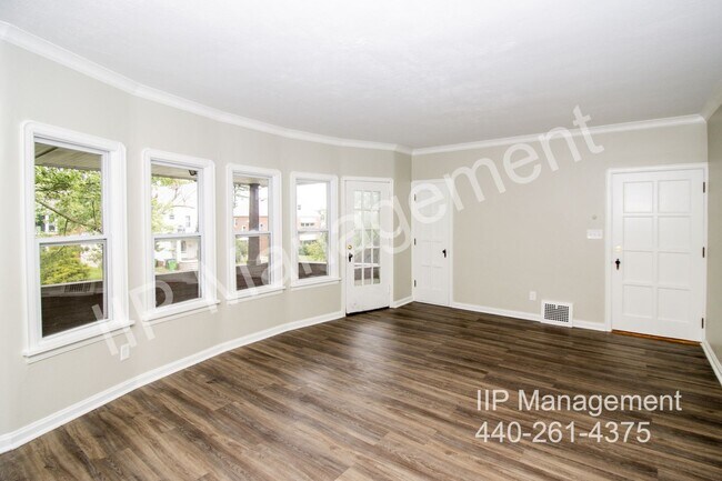 Foto del edificio - 1477 Genesee Rd