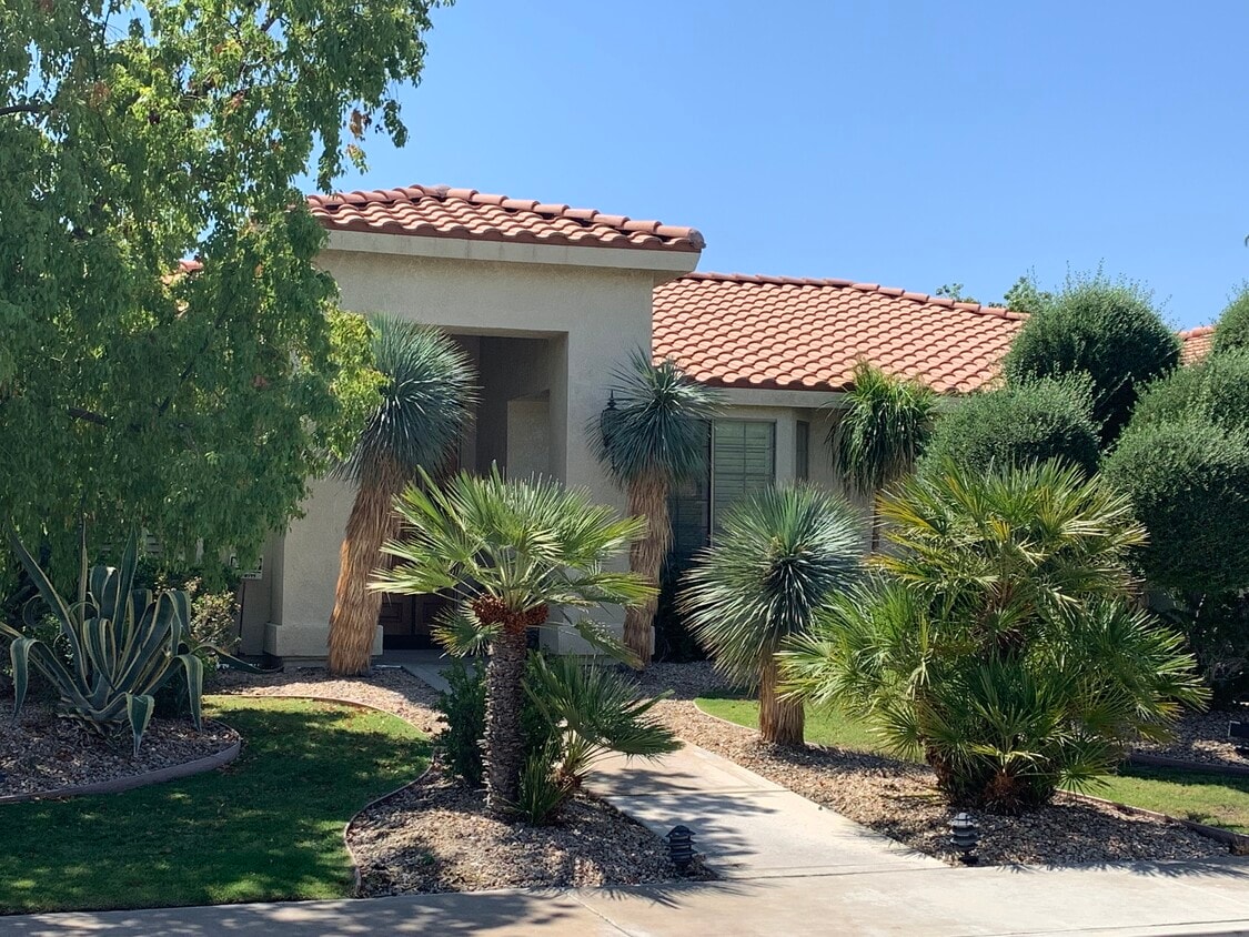 Foto principal - 2481 Verna Ct