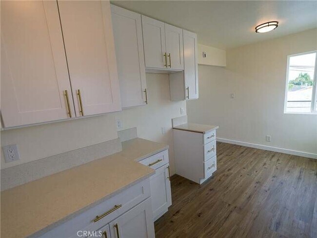 Foto del edificio - 1 Bedroom apartment in Los Angeles!