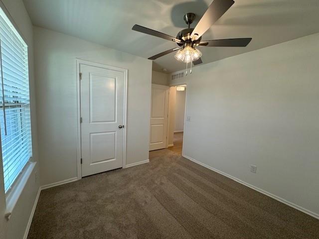 Building Photo - 523 Prairie Dr