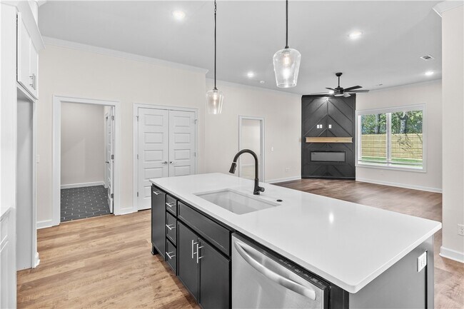 Foto del edificio - 2124 Porter St