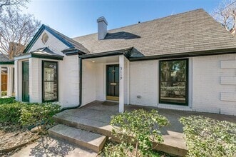 Building Photo - 5119 Maple Springs Blvd