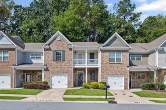 Building Photo - 385 Franklin Ln