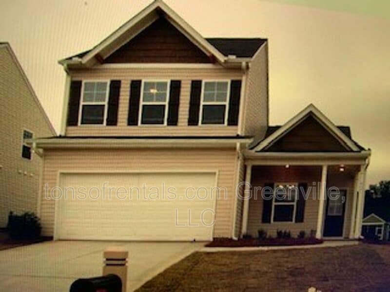 Primary Photo - 417 Edgemont Ave