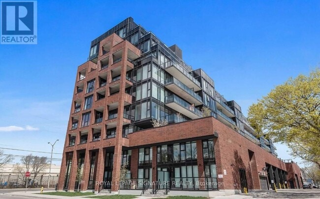 Building Photo - 2799-2799 Kingston Rd