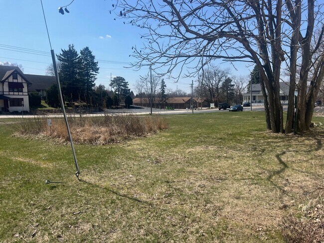 Foto del edificio - W330N4465 Lakeland Dr