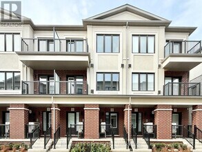 Building Photo - 81 Matawin Ln