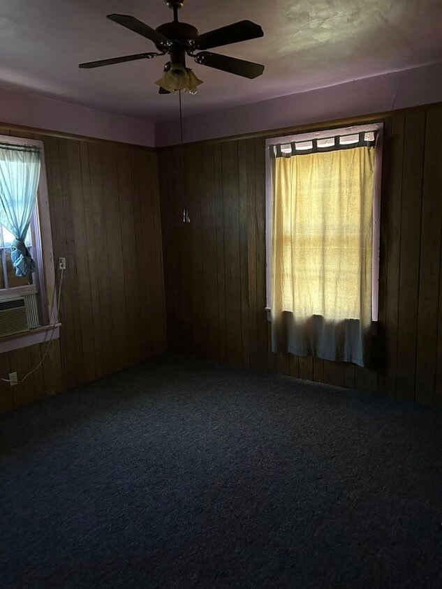 Building Photo - 1502 Camille St