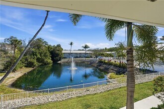 Building Photo - 4607 Bayshore Dr