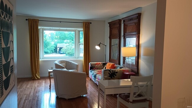 Foto del edificio - 1601 S Dorchester Dr