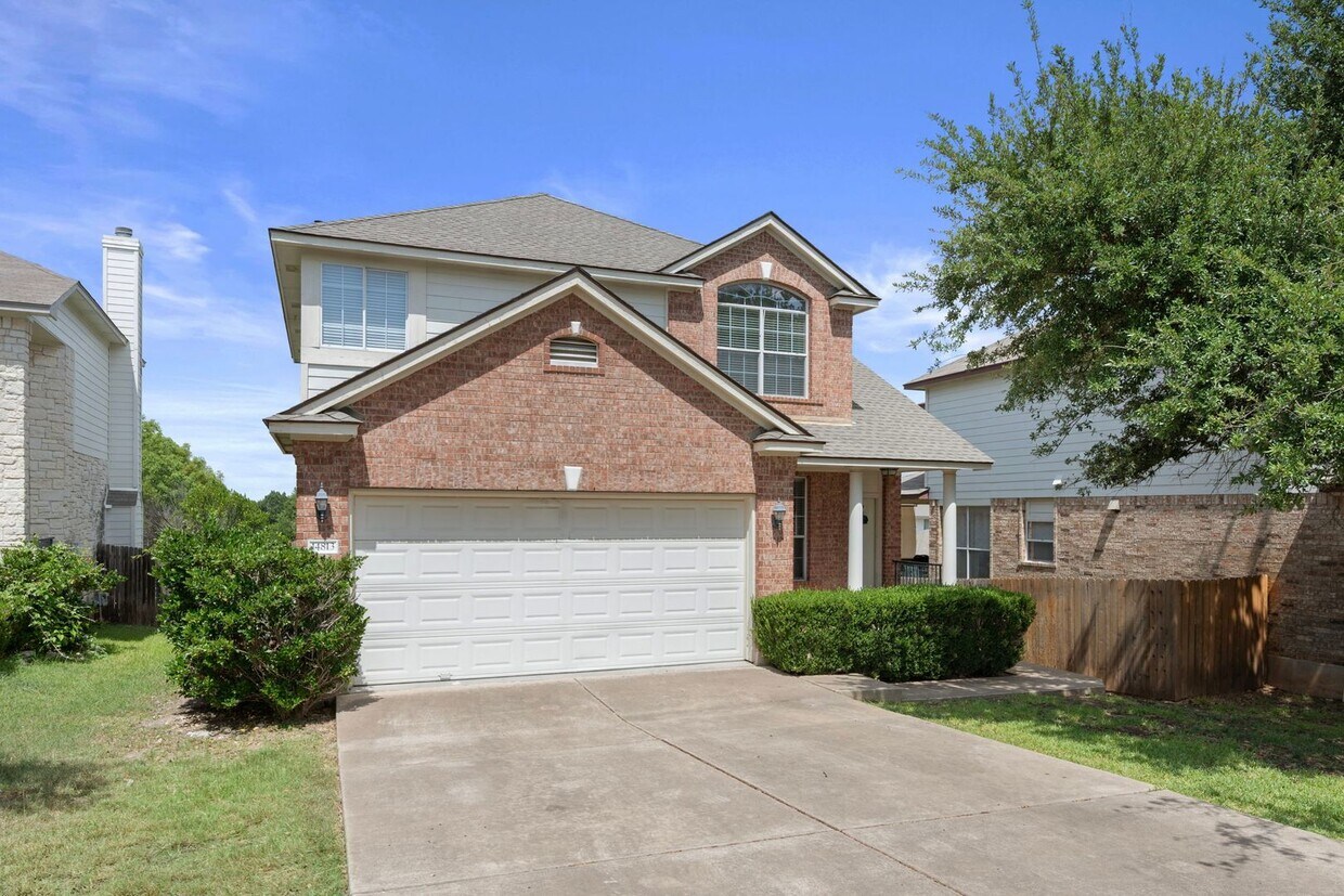 Foto principal - Charming 3-Bed in Avery Ranch | Park Views...