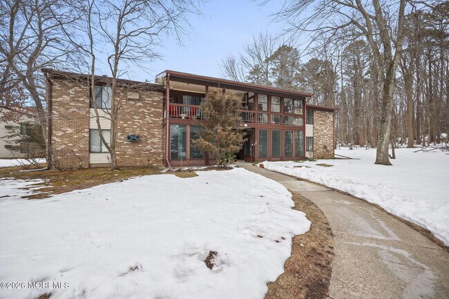 Foto del edificio - 110 Amberly Dr