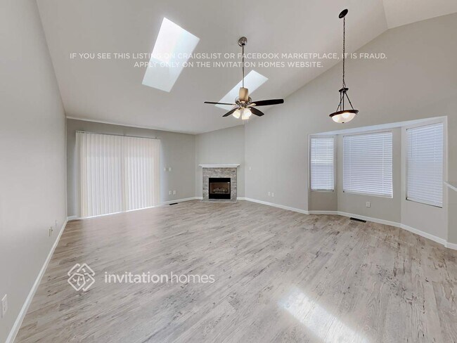 Foto del edificio - 1086 Clogger Ln