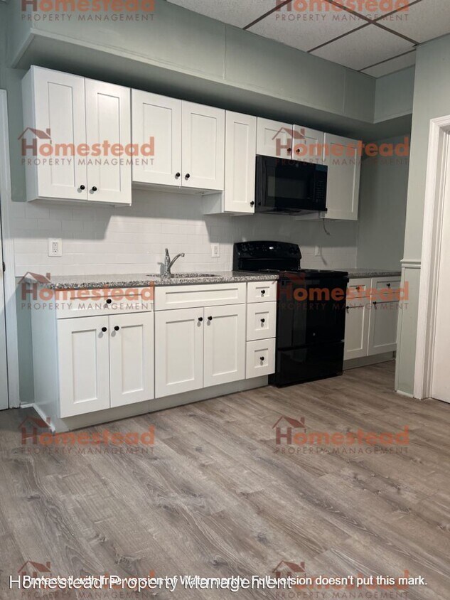 Primary Photo - 3 br, 1 bath House - 404 Colwyn Ave