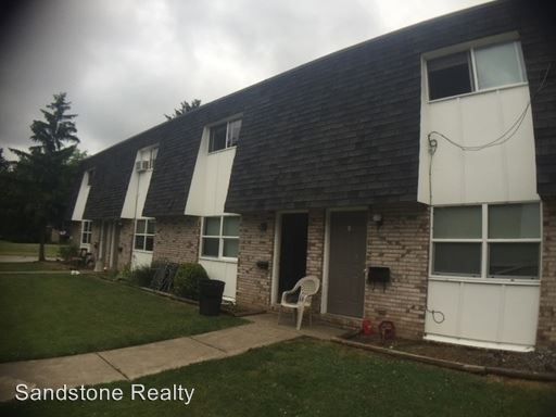 Building Photo - 1423 Herbert Dr