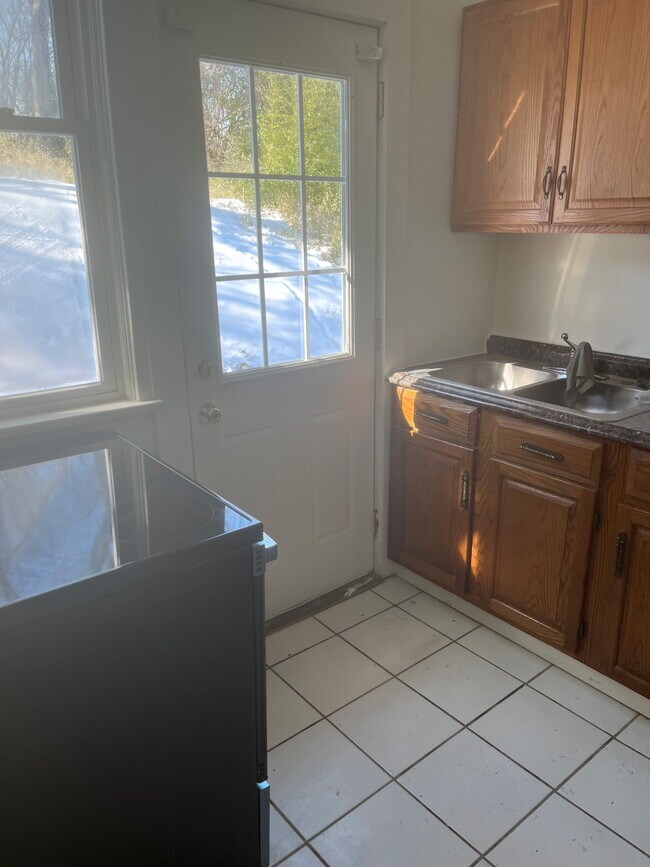 Foto del edificio - 1261 Rutledge Ave