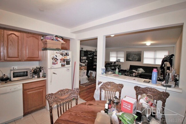 Building Photo - 577 Prospect Avenue #B1R