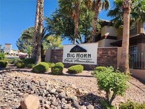 Building Photo - 231 W Horizon Ridge Pkwy