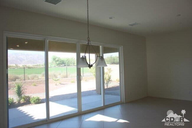 Foto del edificio - 84956 Bedero Ct