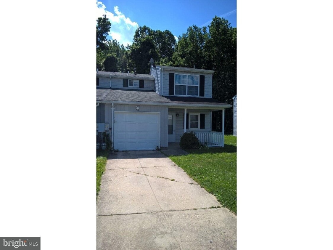 Primary Photo - COMING SOON ----Twin in Saddlebrook