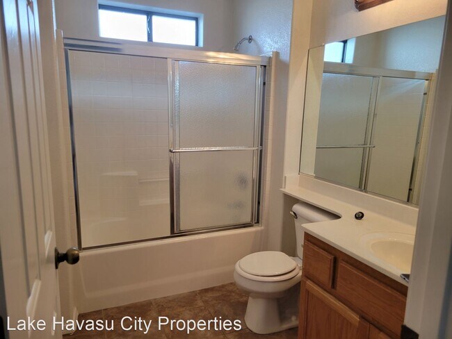 Foto del edificio - 3 br, 2 bath House - 1050 Mohican Dr