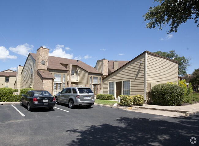 Balcones Woods Apartments Austin, TX