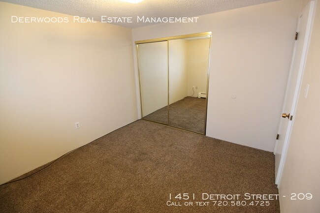 Building Photo - 1451 Detroit St