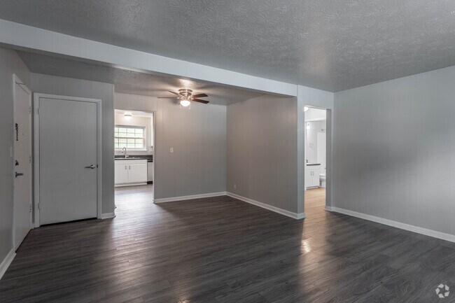 2 Hab, 1 Ba - 980 ft² - Patriot Greenbrier (FKA Greenbrier Gardens)