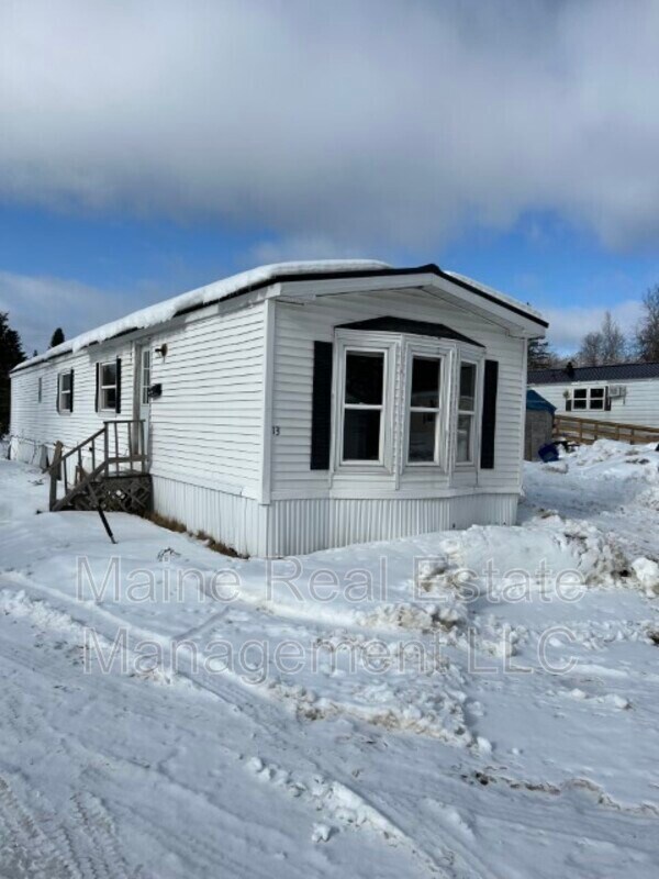 13 Maple Rdg Pk, Corinna, ME 04928 House for Rent in Corinna, ME