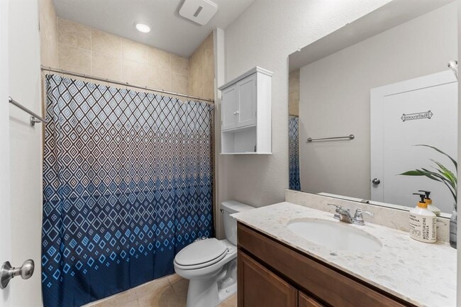 Foto del edificio - 3850 Chapman Bluff Dr