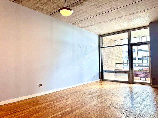 Foto del edificio - 5430 N Sheridan Rd