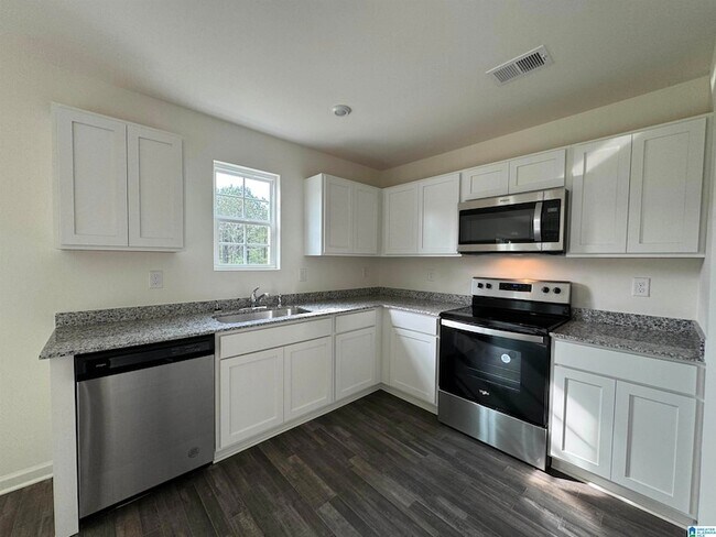 Building Photo - 155 Orchid Ln