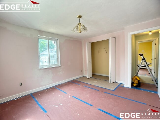 Building Photo - 71 Colborne Rd