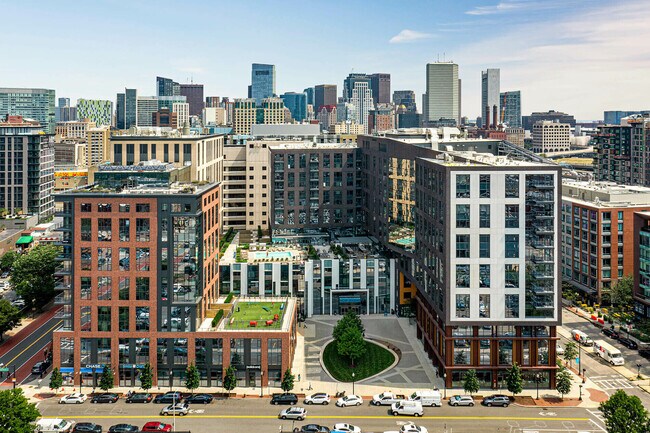 Foto del edificio - 345 Harrison Ave